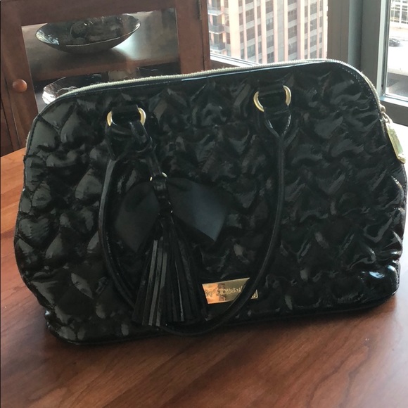 betsey johnson black heart tote